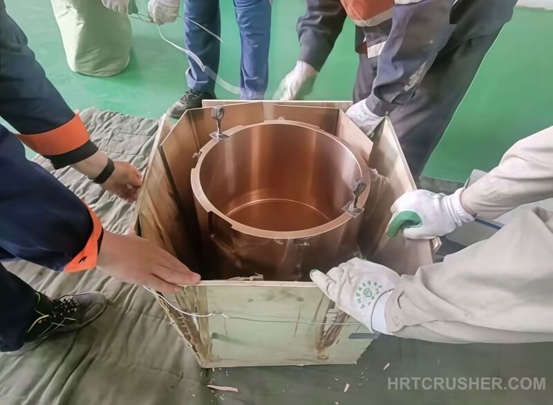 New Metso HP500 eccentric bronze bushing unpacking for shrink fit installation